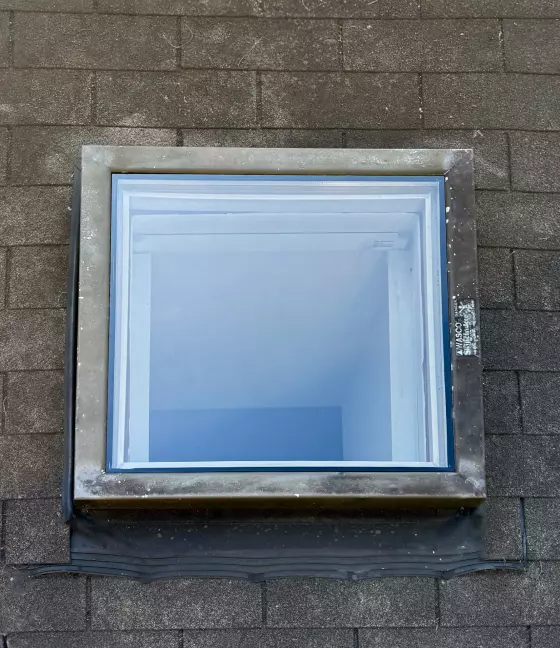 Glass Replacement (skylight) project photo.