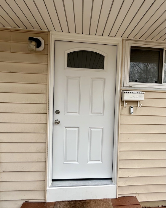 Fiberglass Entry Door Installation project photo.