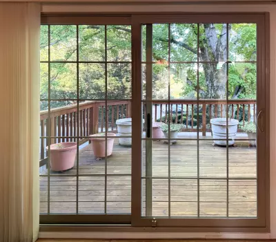 Sliding Door Replacement project photo.