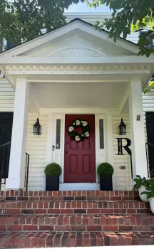 Entry Door Replacement project photo.