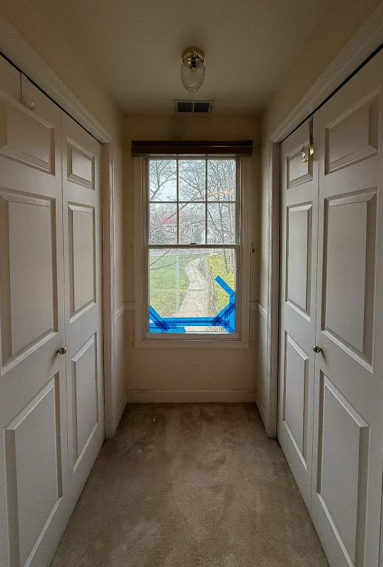 Double-Hung Window Replacement gallery photo.