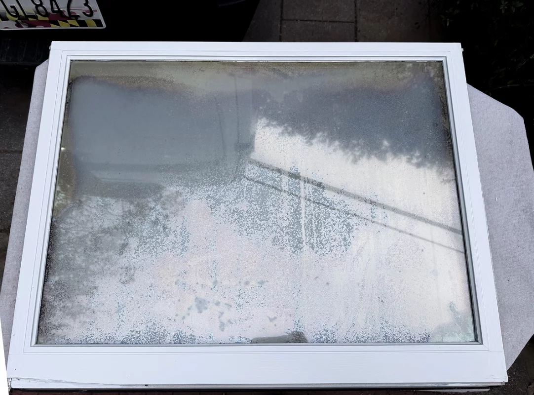 Fogged Glass Replacement gallery photo.