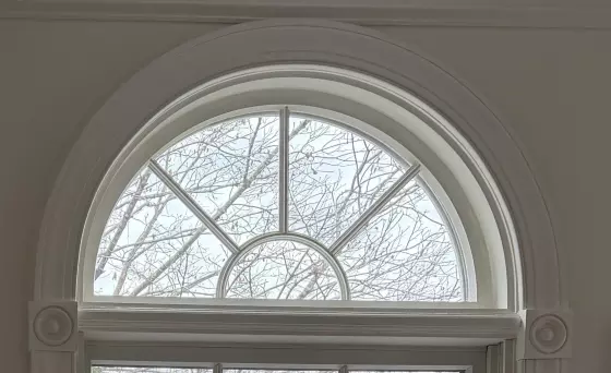 Half circle glass 