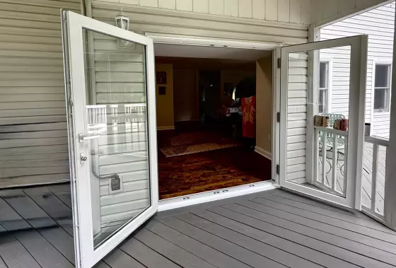 Sliding Door upgrade to Oknoplast Balcony Door project photo.